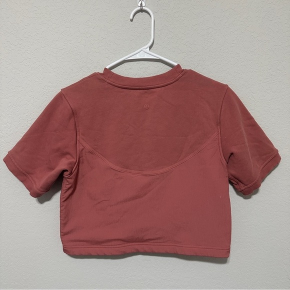 Lululemon Athletica Short Sleeve Tee in Rust Red - Picture 2 of 5